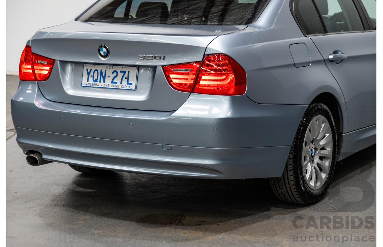 4/2009 BMW 320i Executive E90 MY09 4d Sedan Bluewater Metallic 2.0L