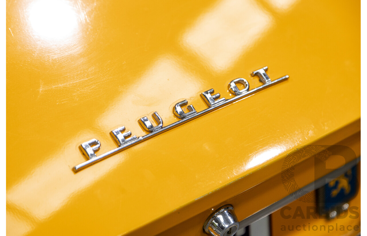 2/1976 Peugeot 504 GL 4d Sedan Yellow 2.0L