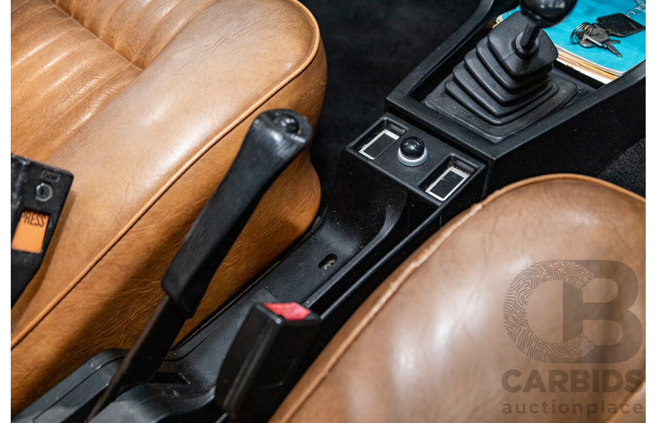 2/1976 Peugeot 504 GL 4d Sedan Yellow 2.0L