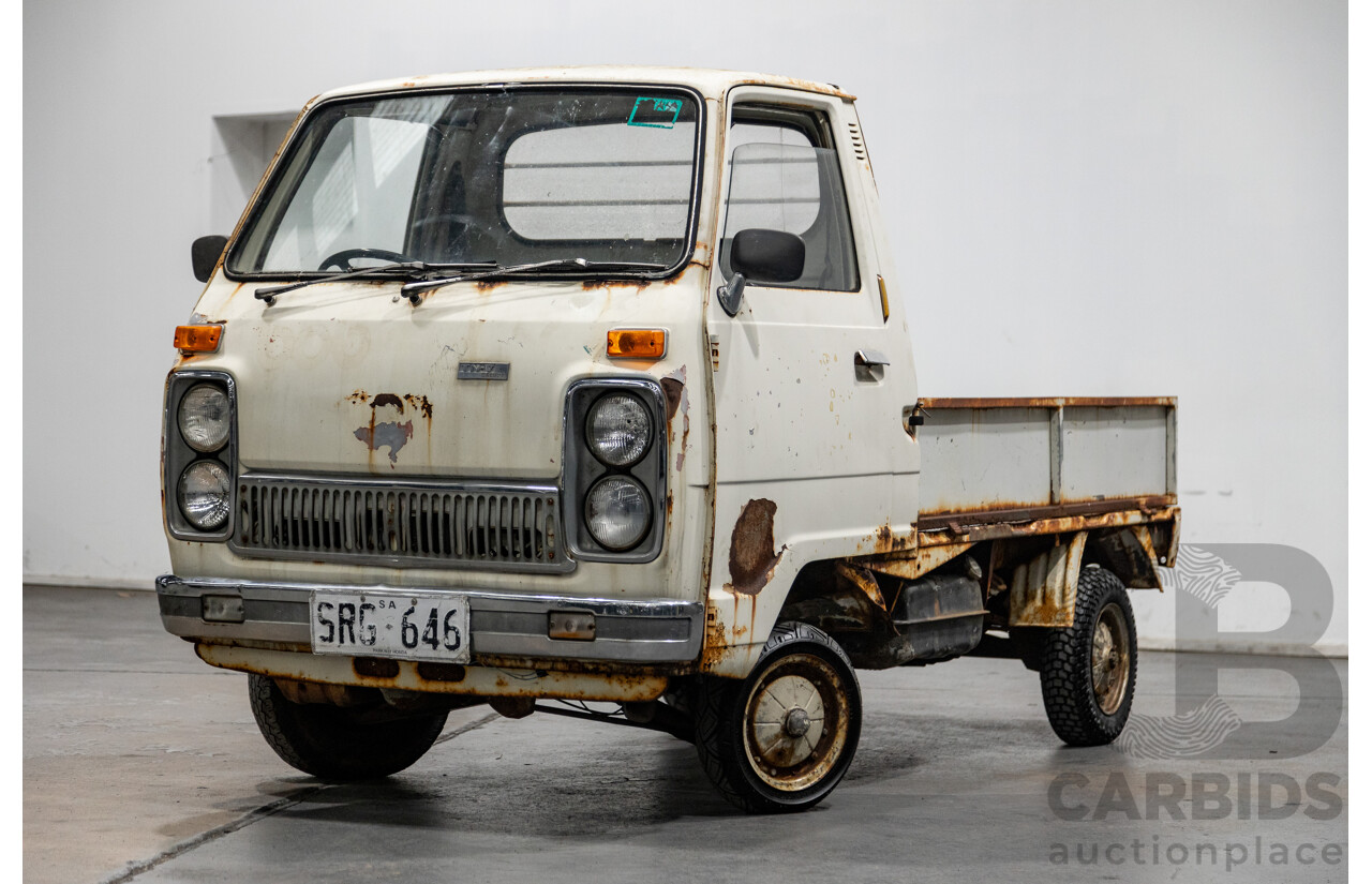 09/1975 Honda TN-V Deluxe TN360 2d Cab Chassis Kei Truck White 354cc 0.4L