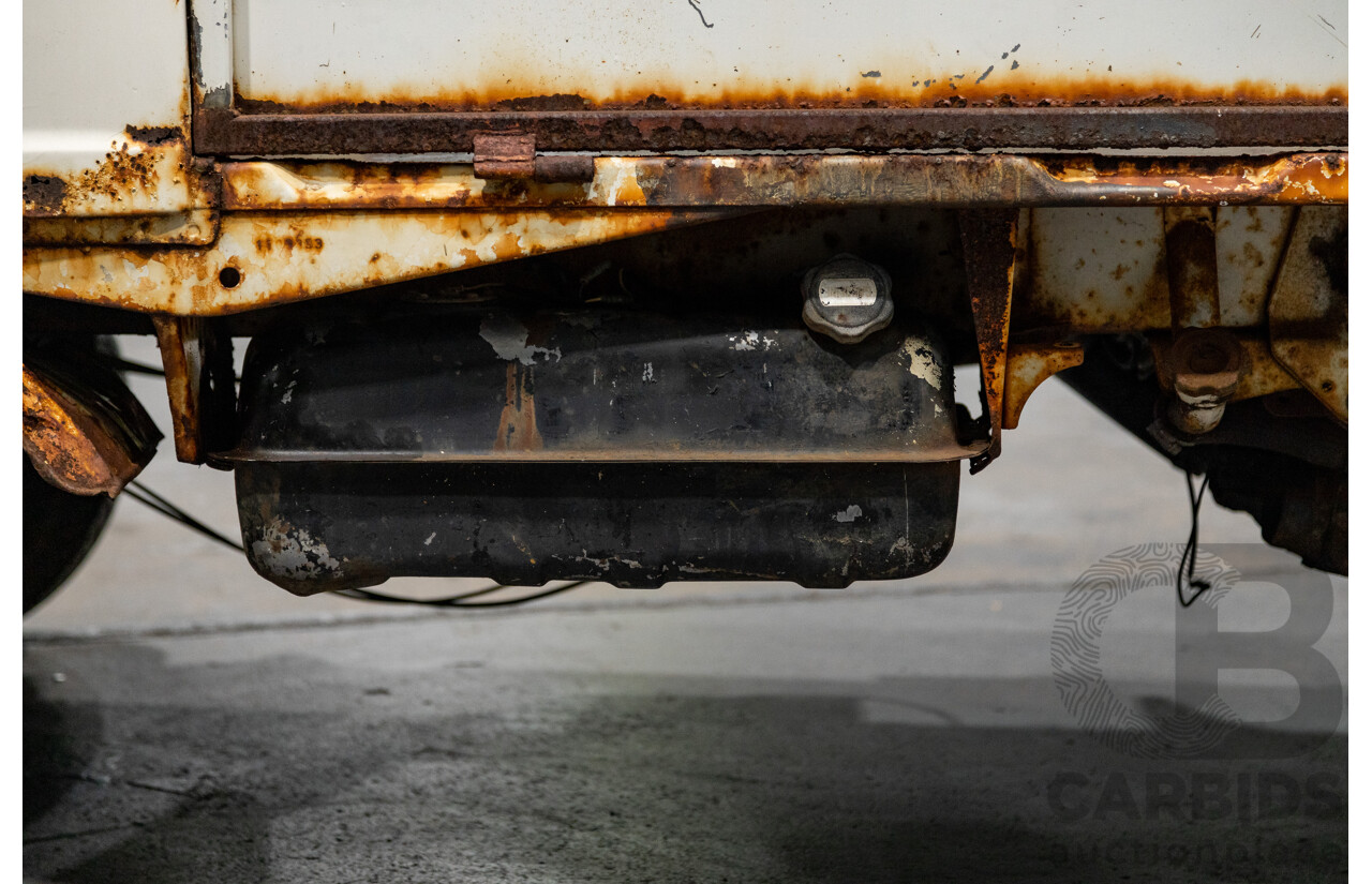 09/1975 Honda TN-V Deluxe TN360 2d Cab Chassis Kei Truck White 354cc 0.4L