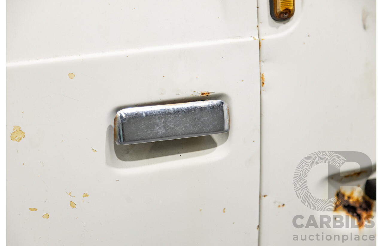 09/1975 Honda TN-V Deluxe TN360 2d Cab Chassis Kei Truck White 354cc 0.4L