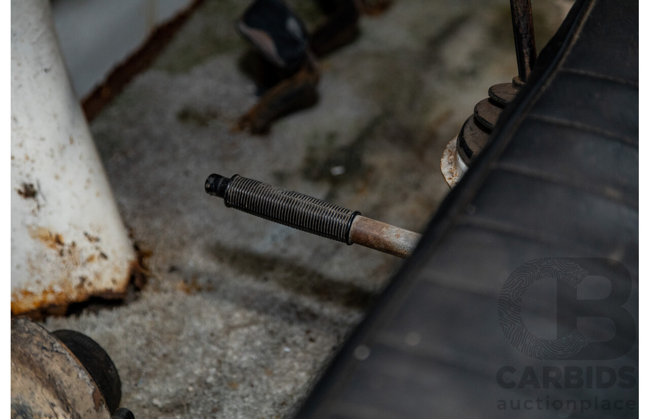 09/1975 Honda TN-V Deluxe TN360 2d Cab Chassis Kei Truck White 354cc 0.4L