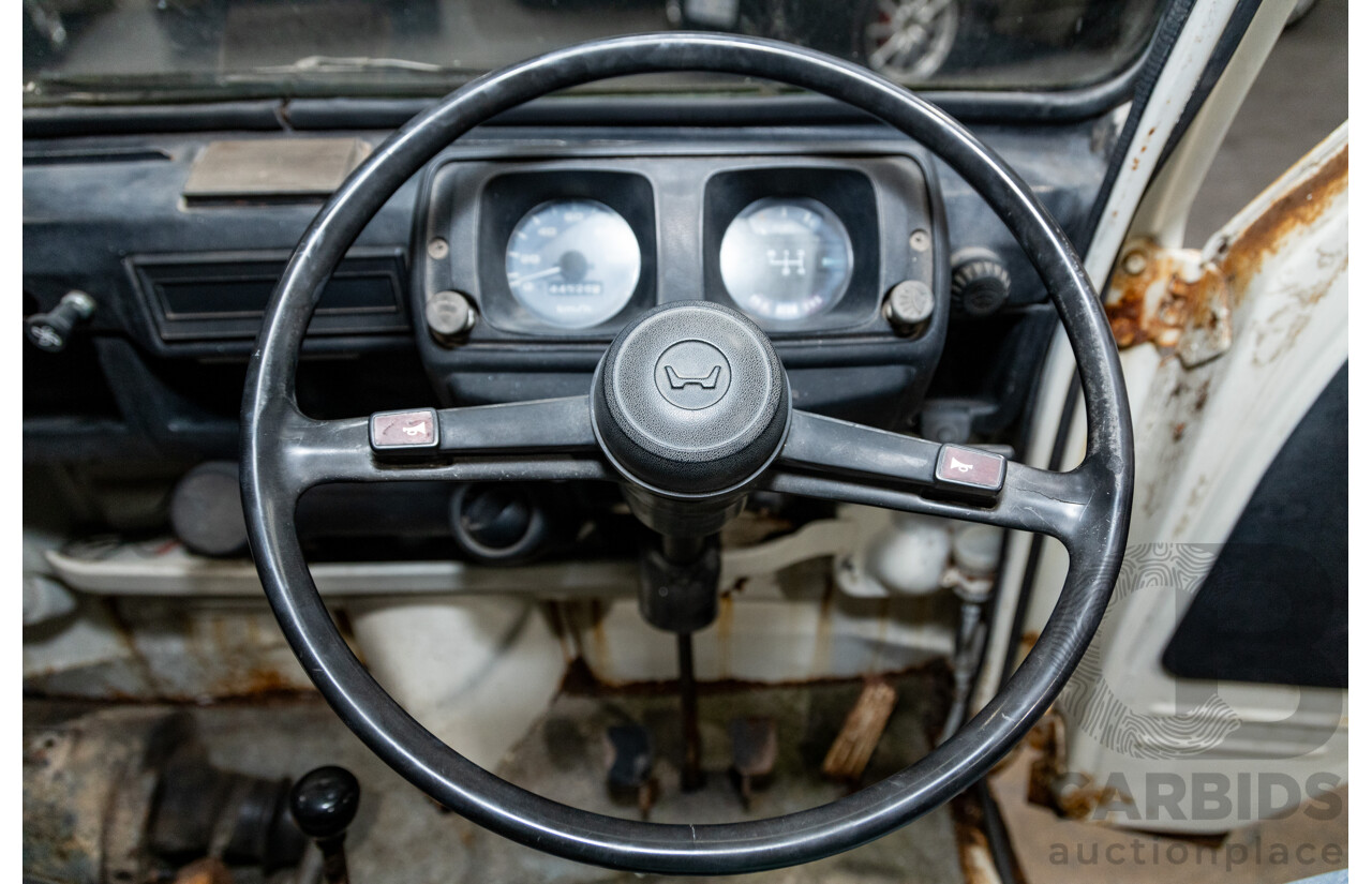 09/1975 Honda TN-V Deluxe TN360 2d Cab Chassis Kei Truck White 354cc 0.4L