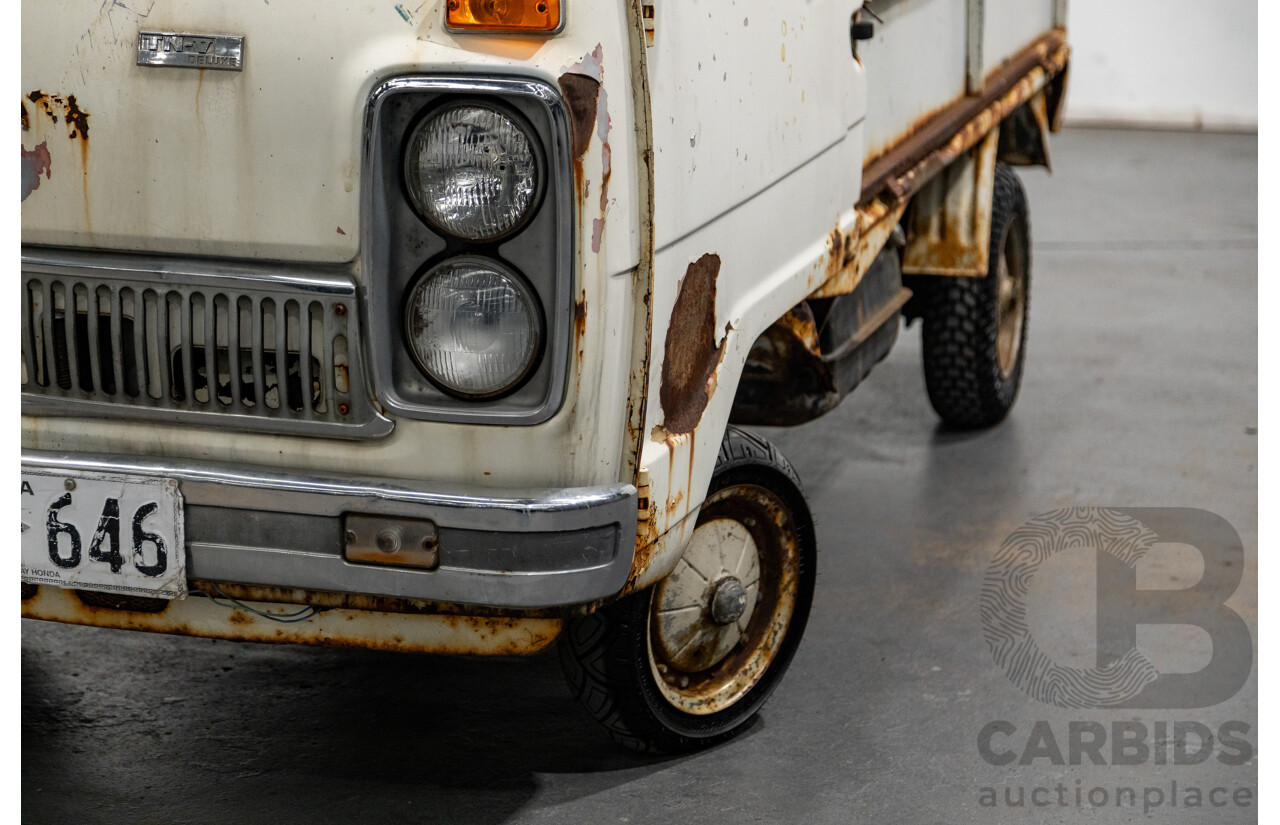 09/1975 Honda TN-V Deluxe TN360 2d Cab Chassis Kei Truck White 354cc 0.4L