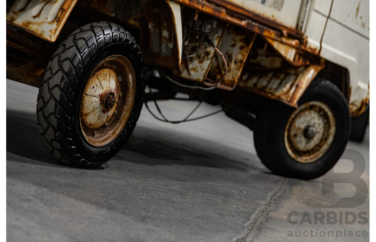 09/1975 Honda TN-V Deluxe TN360 2d Cab Chassis Kei Truck White 354cc 0.4L