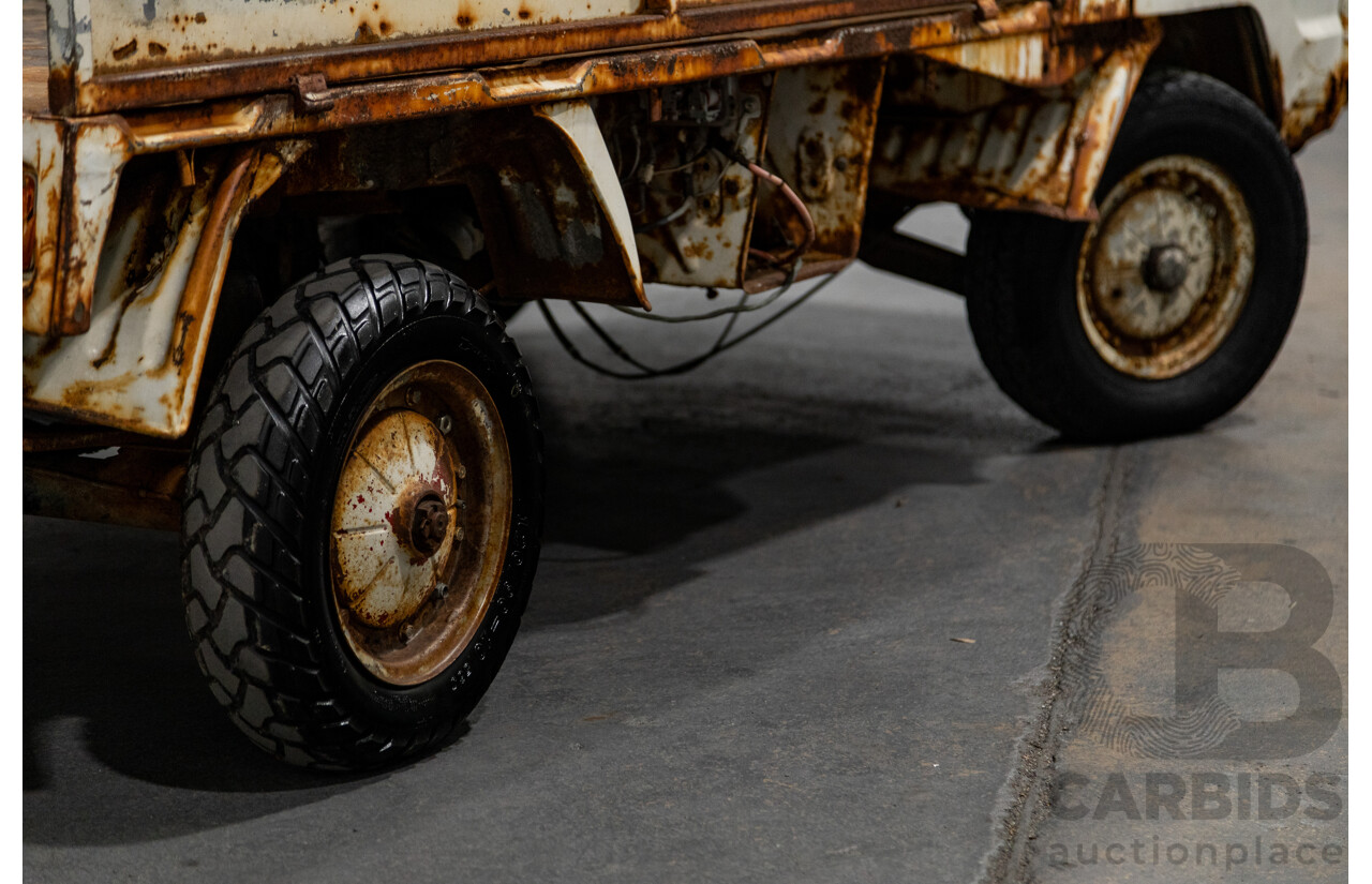 09/1975 Honda TN-V Deluxe TN360 2d Cab Chassis Kei Truck White 354cc 0.4L