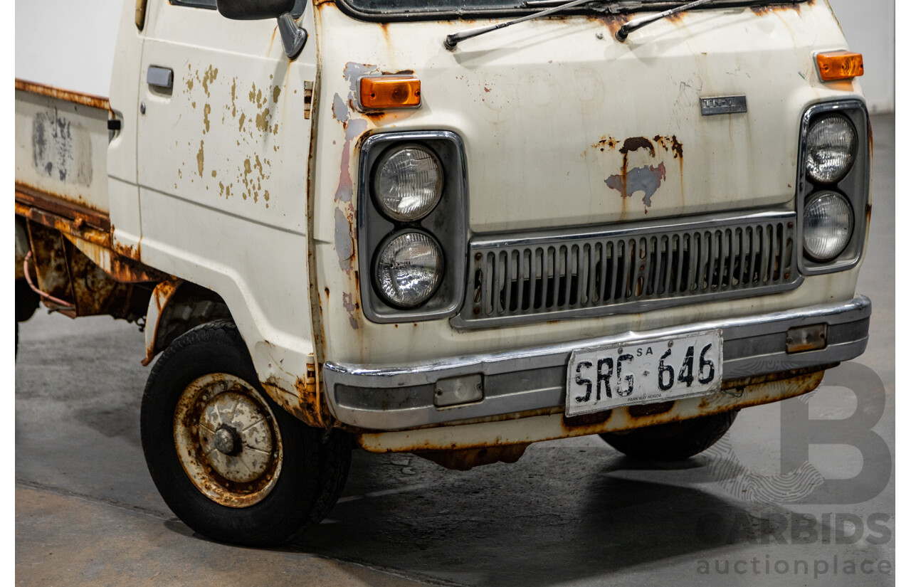 09/1975 Honda TN-V Deluxe TN360 2d Cab Chassis Kei Truck White 354cc 0.4L