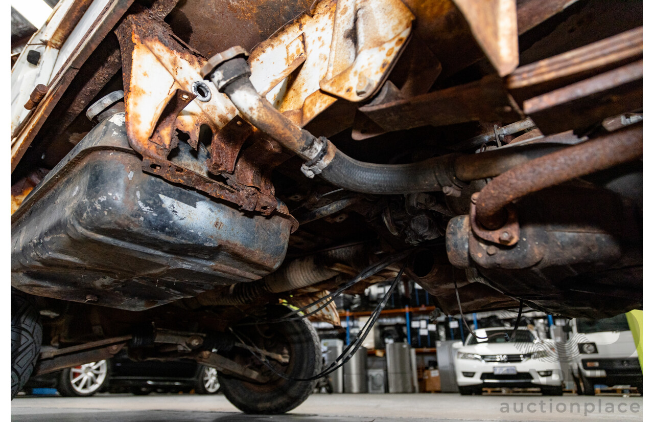 09/1975 Honda TN-V Deluxe TN360 2d Cab Chassis Kei Truck White 354cc 0.4L