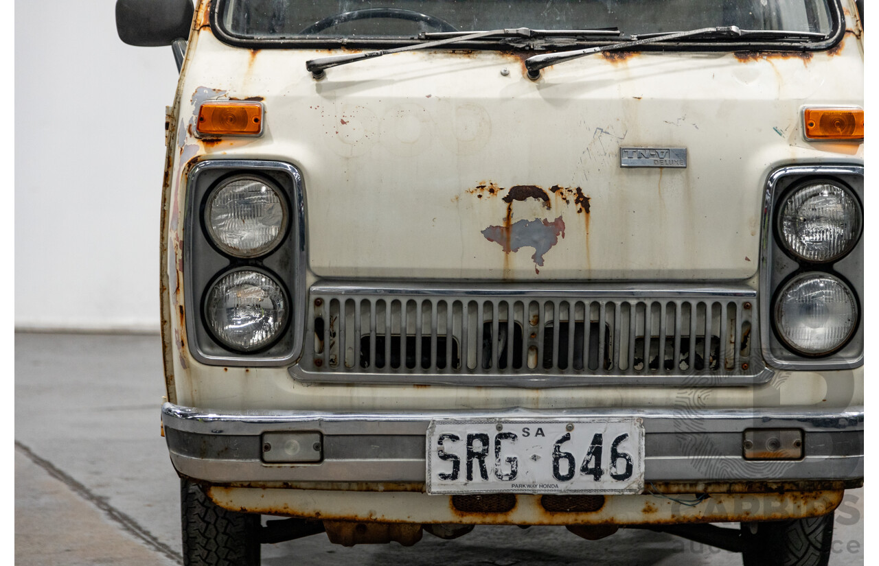 09/1975 Honda TN-V Deluxe TN360 2d Cab Chassis Kei Truck White 354cc 0.4L