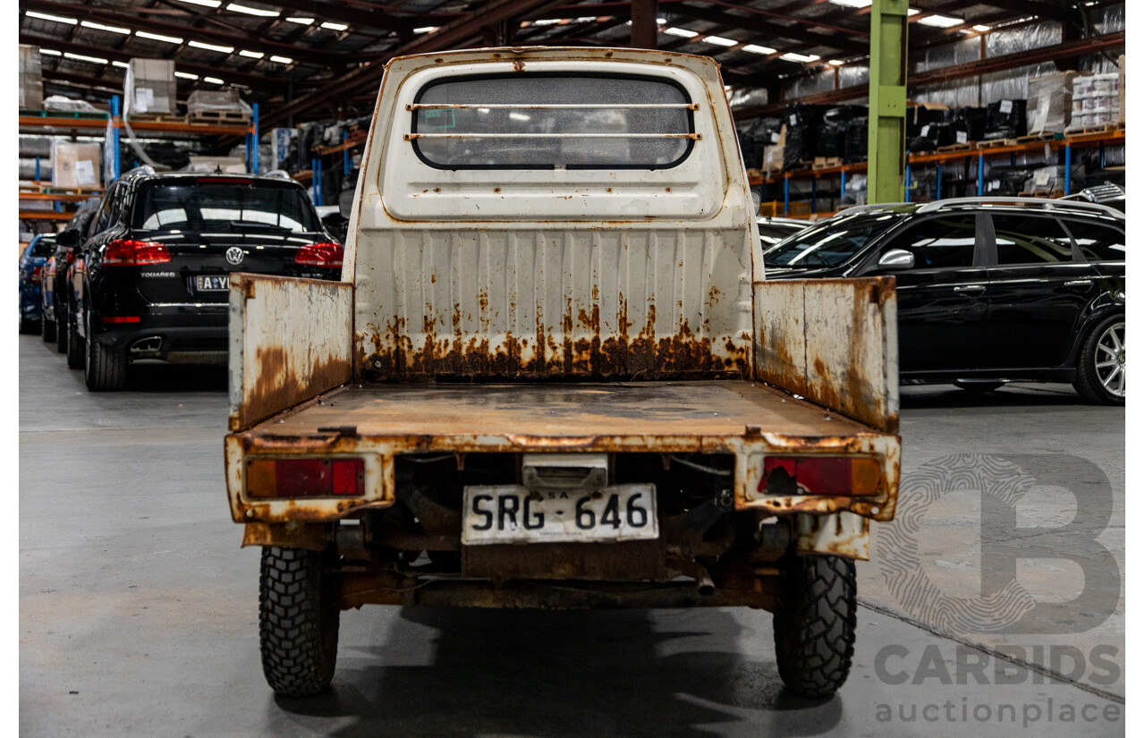 09/1975 Honda TN-V Deluxe TN360 2d Cab Chassis Kei Truck White 354cc 0.4L