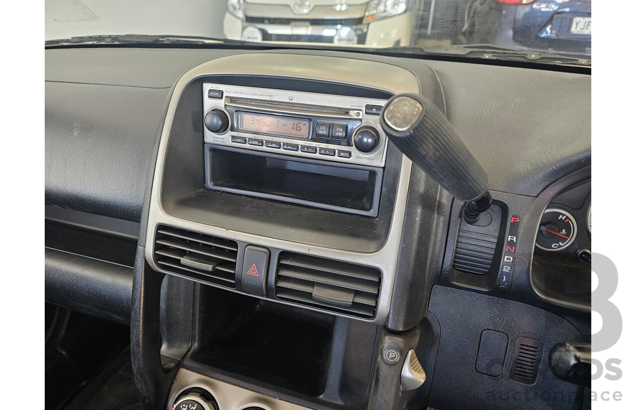 11/2002 Honda CRV (4x4) MY02 4d Wagon White 2.4L