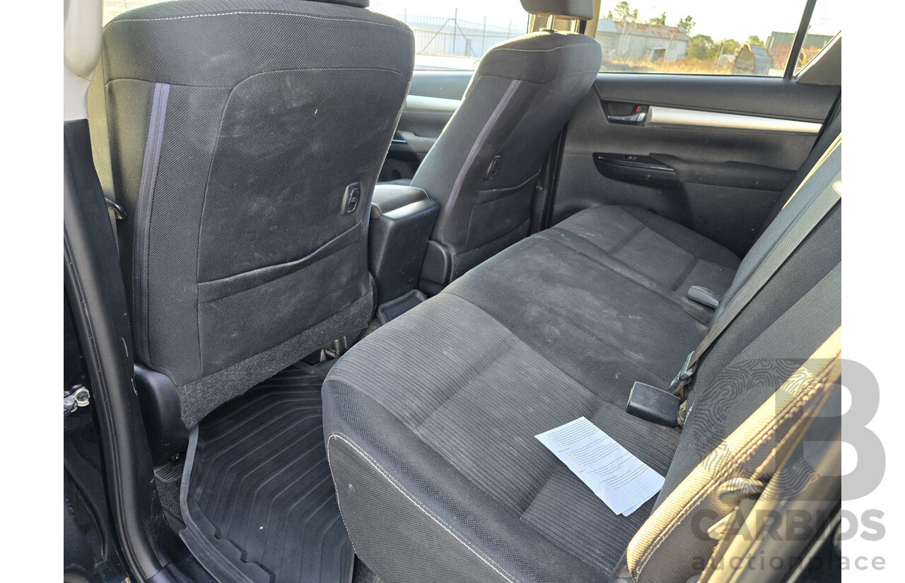 6/2016 Toyota Hilux SR5 (4x4) N80 GUN126R Dual Cab Utility Eclipse Black Turbo Diesel 2.8L