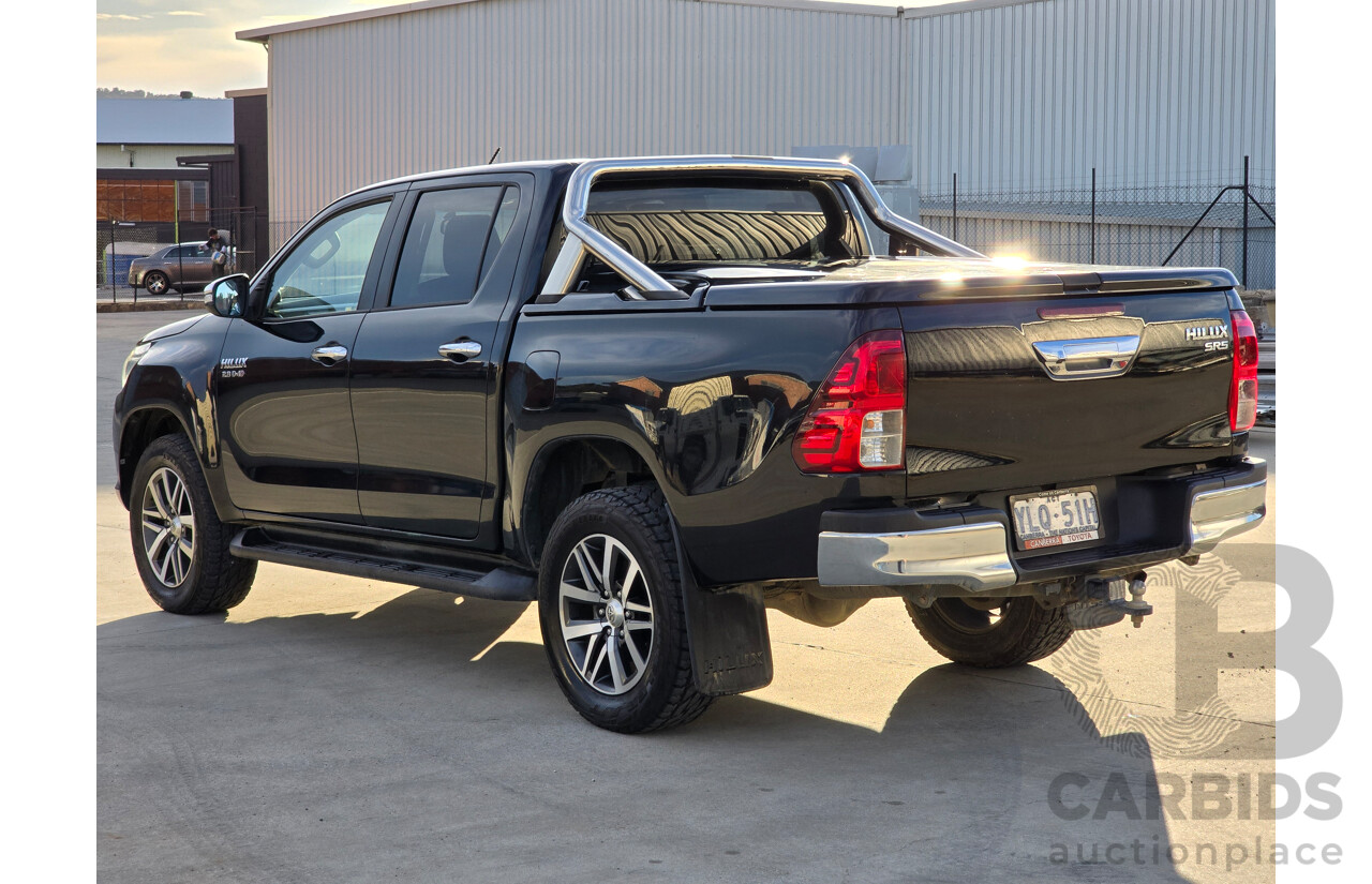 6/2016 Toyota Hilux SR5 (4x4) N80 GUN126R Dual Cab Utility Eclipse Black Turbo Diesel 2.8L
