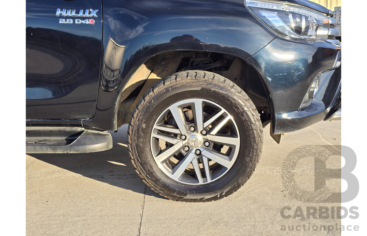6/2016 Toyota Hilux SR5 (4x4) N80 GUN126R Dual Cab Utility Eclipse Black Turbo Diesel 2.8L