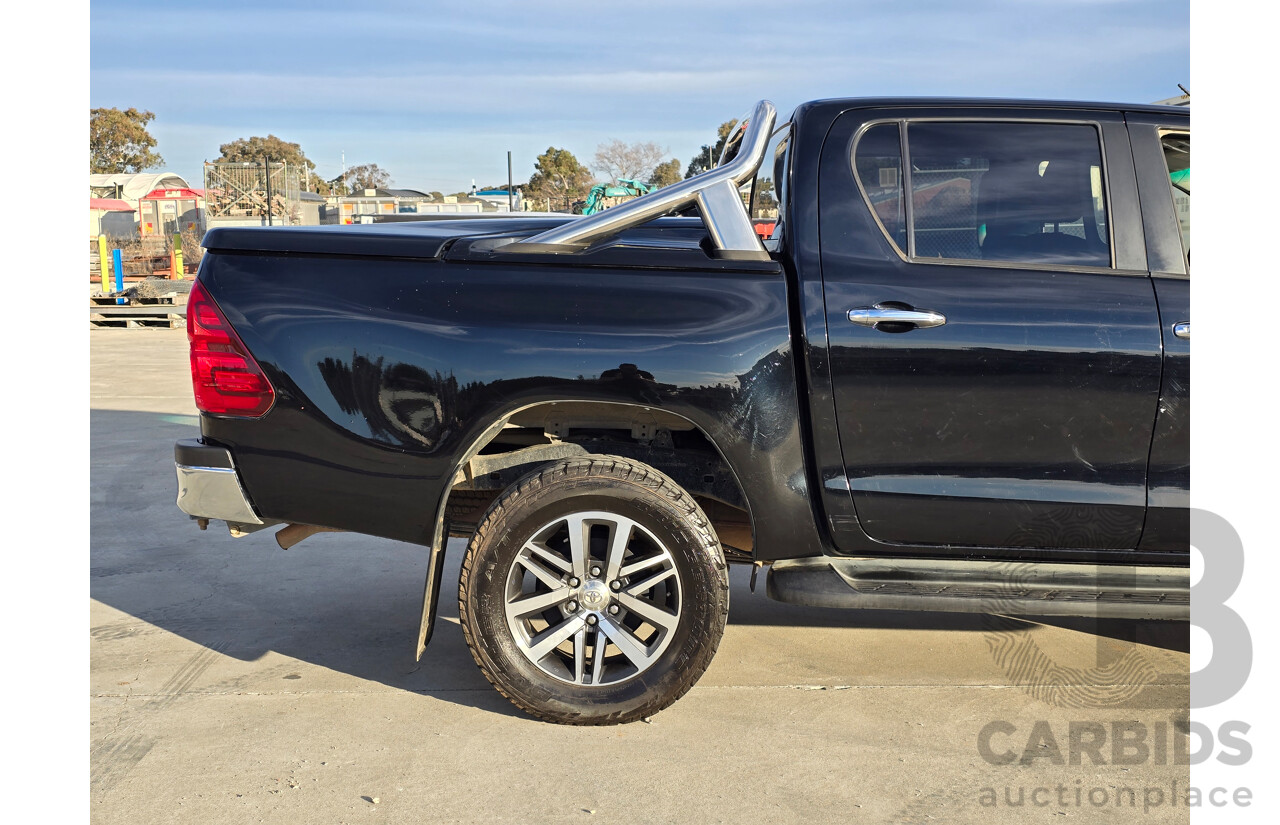 6/2016 Toyota Hilux SR5 (4x4) N80 GUN126R Dual Cab Utility Eclipse Black Turbo Diesel 2.8L