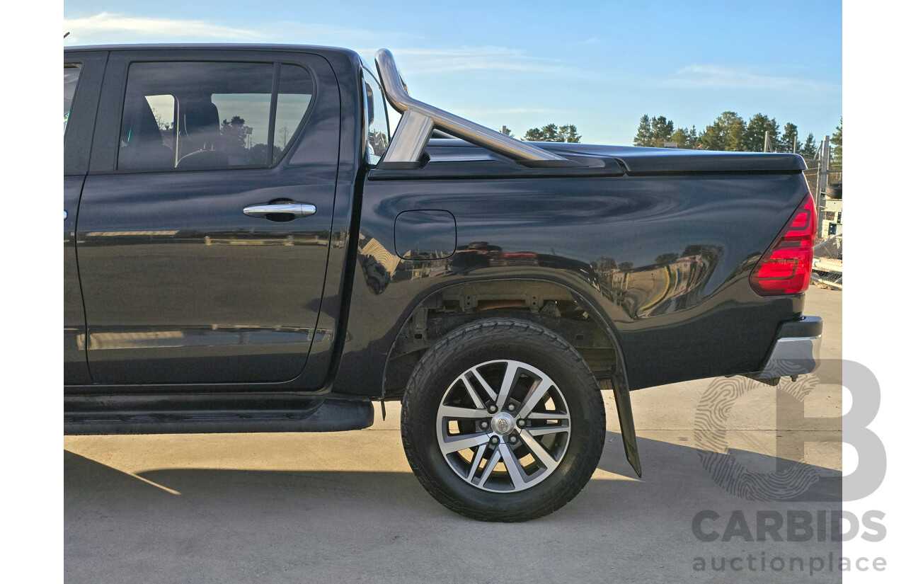 6/2016 Toyota Hilux SR5 (4x4) N80 GUN126R Dual Cab Utility Eclipse Black Turbo Diesel 2.8L