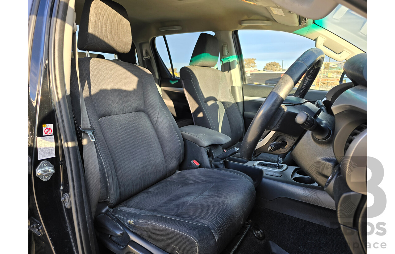 6/2016 Toyota Hilux SR5 (4x4) N80 GUN126R Dual Cab Utility Eclipse Black Turbo Diesel 2.8L