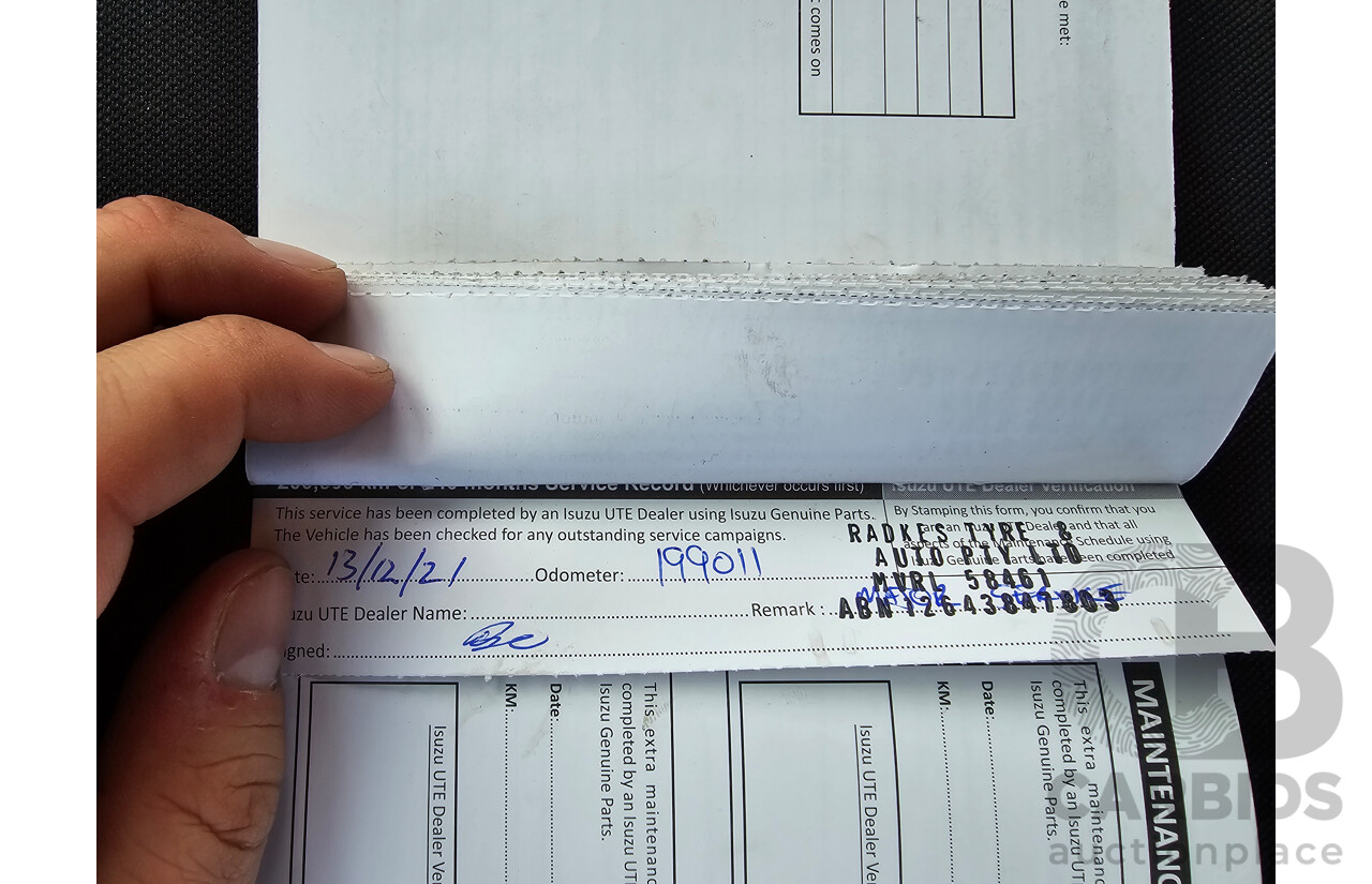 4/2017 Isuzu D-Max SX Hi-Ride TF MY17 Space Cab Utility White Turbo Diesel 3.0L