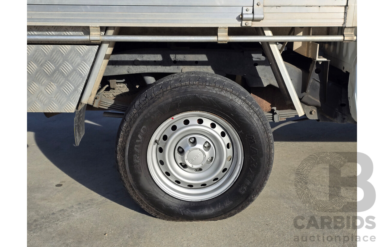 4/2017 Isuzu D-Max SX Hi-Ride TF MY17 Space Cab Utility White Turbo Diesel 3.0L