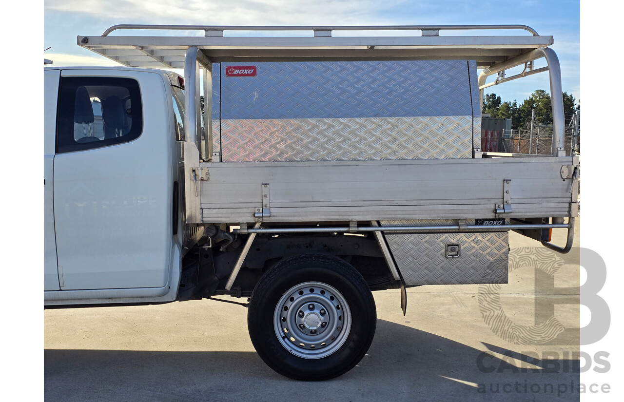 4/2017 Isuzu D-Max SX Hi-Ride TF MY17 Space Cab Utility White Turbo Diesel 3.0L
