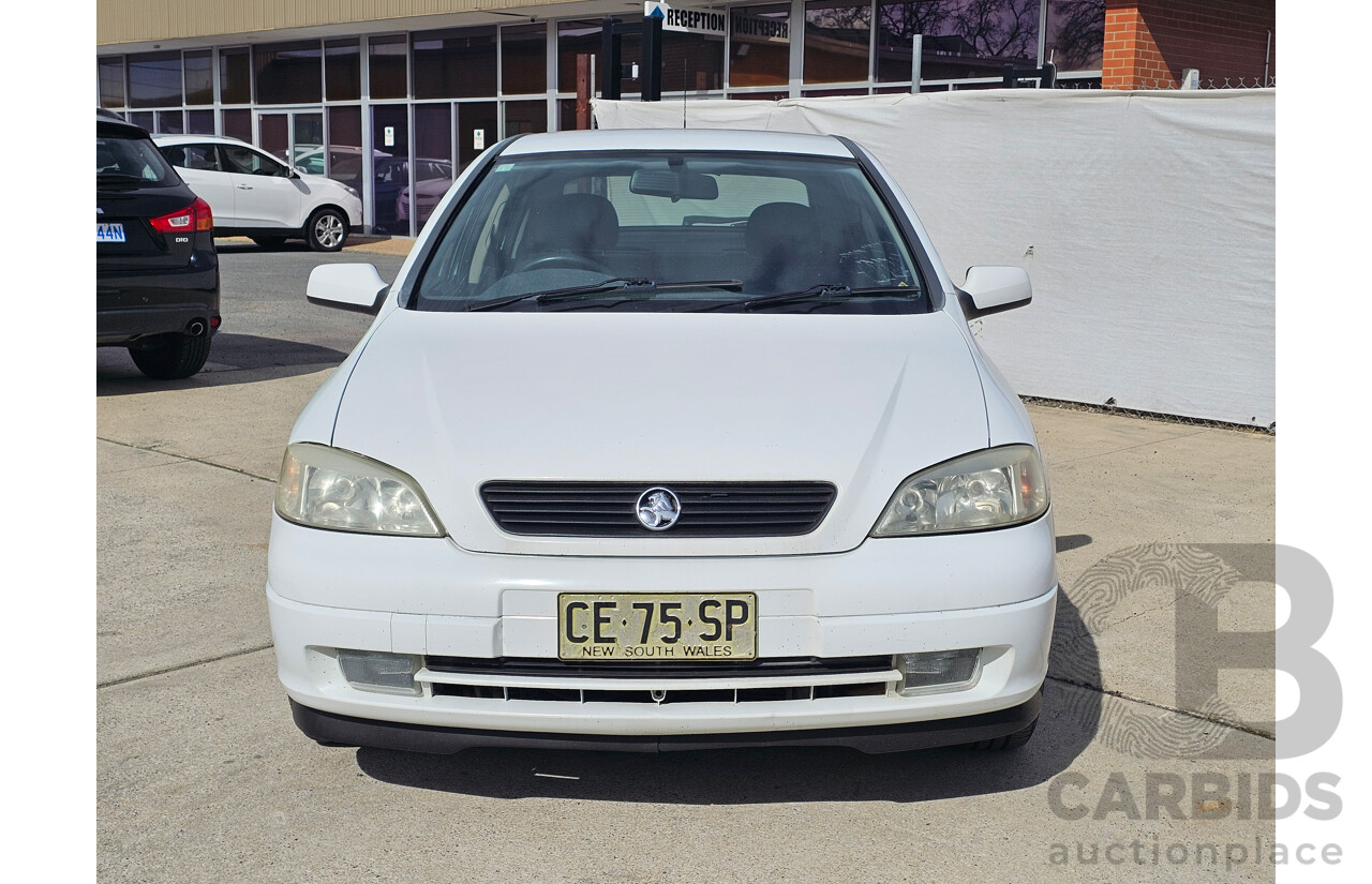 8/2002 Holden Astra Equipe TS 5d Hatchback White 1.8L