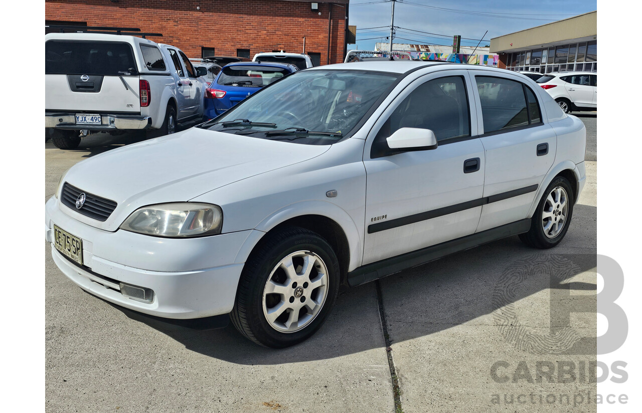 8/2002 Holden Astra Equipe TS 5d Hatchback White 1.8L