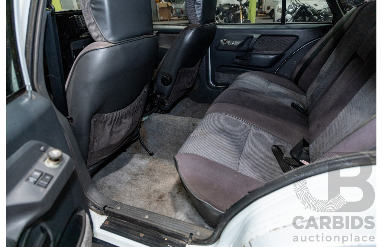 11/1985 Ford Fairlane ZL 4d Sedan White 4.1L