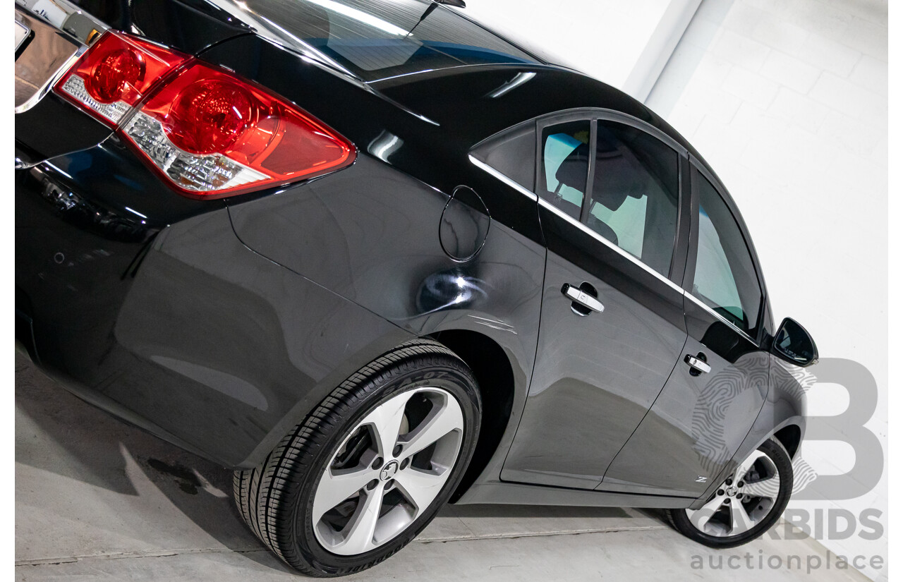 2/2016 Holden Cruze Z-Series JH MY14 4d Sedan Phantom Black 1.8L