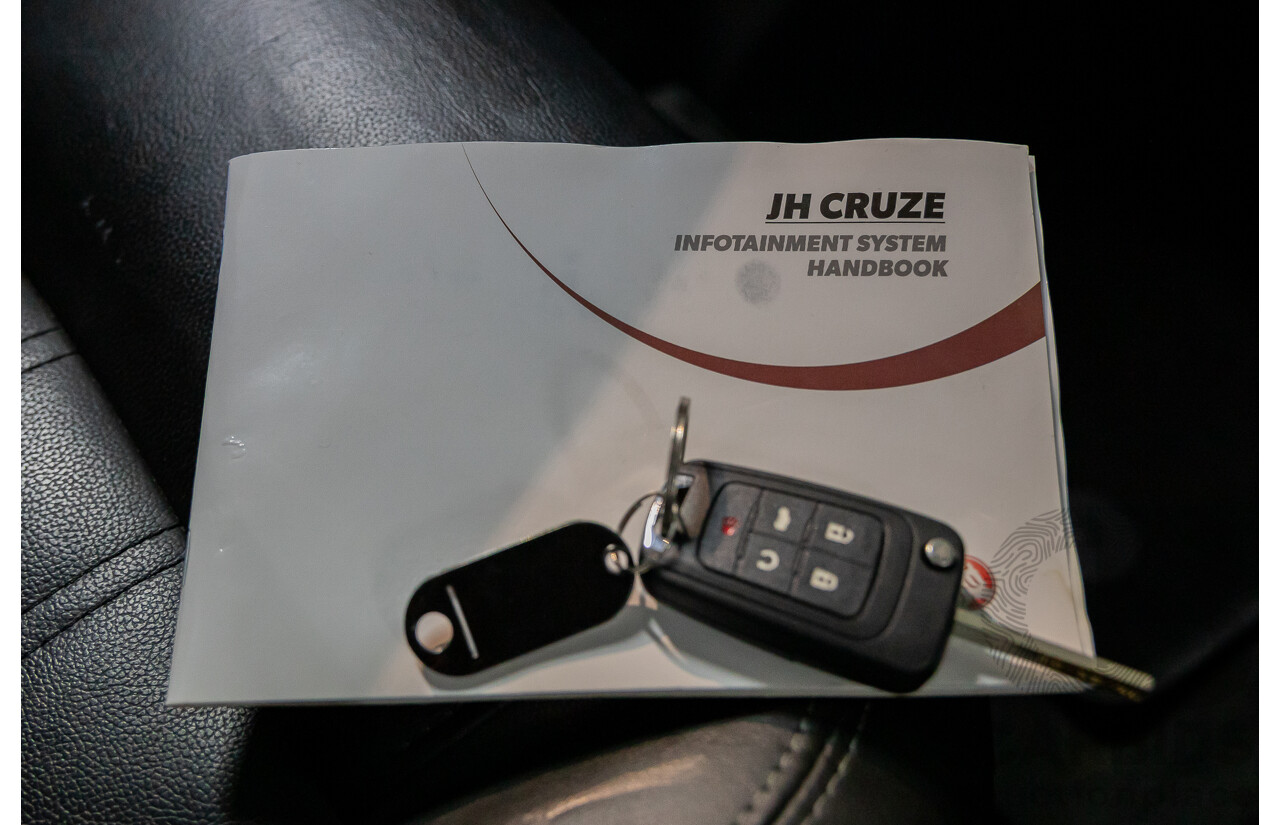 2/2016 Holden Cruze Z-Series JH MY14 4d Sedan Phantom Black 1.8L