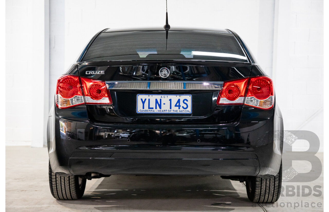 2/2016 Holden Cruze Z-Series JH MY14 4d Sedan Phantom Black 1.8L