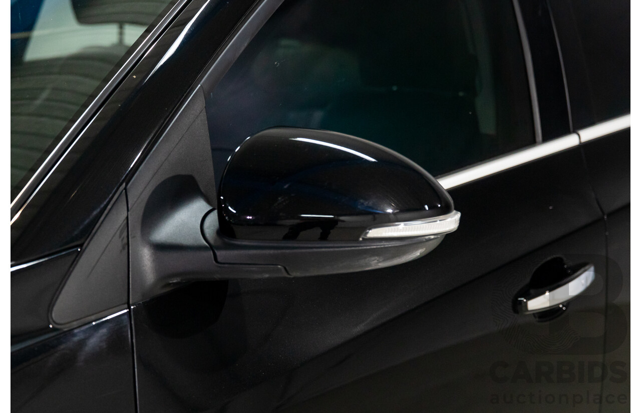 2/2016 Holden Cruze Z-Series JH MY14 4d Sedan Phantom Black 1.8L