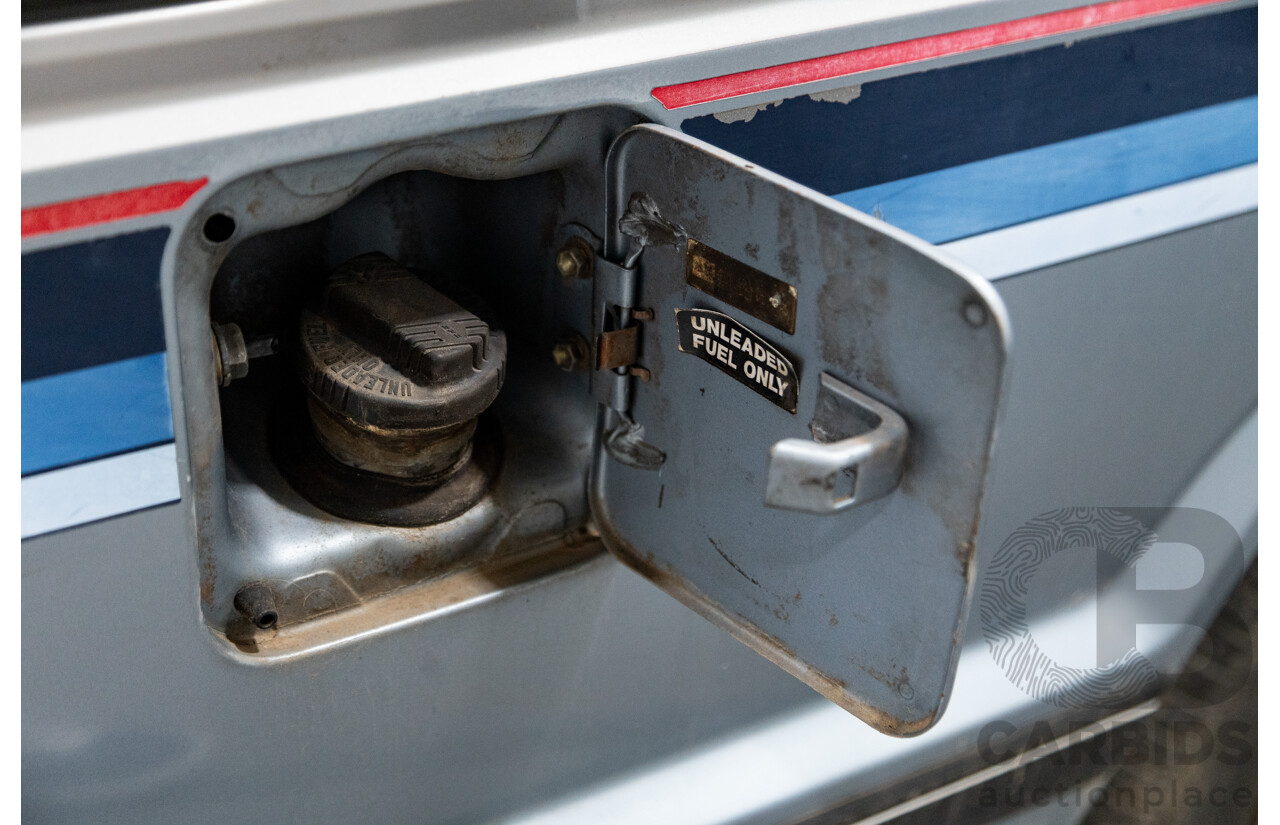 06/2001 Complied (1986) Toyota Hiace Super Custom YH51G 2d Van Silver 2.0L - 8 Seater - Import