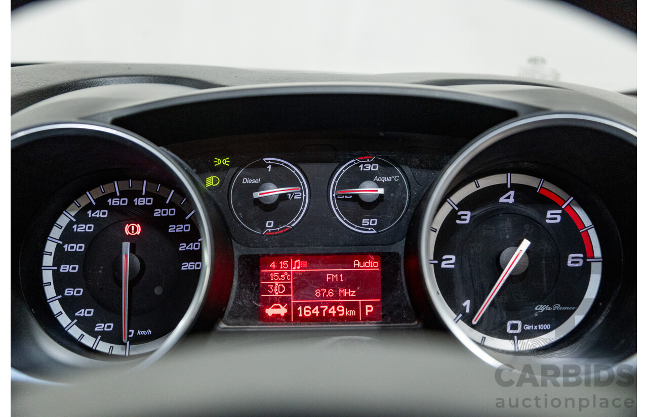 2/2013 Alfa Romeo Giulietta Distinctive Jtd-M 5d Hatchback Alfa Red Turbo Diesel 2.0L