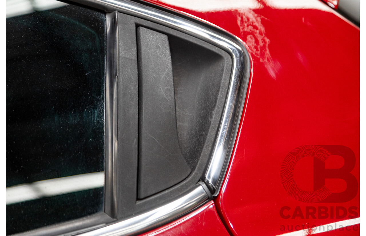 2/2013 Alfa Romeo Giulietta Distinctive Jtd-M 5d Hatchback Alfa Red Turbo Diesel 2.0L