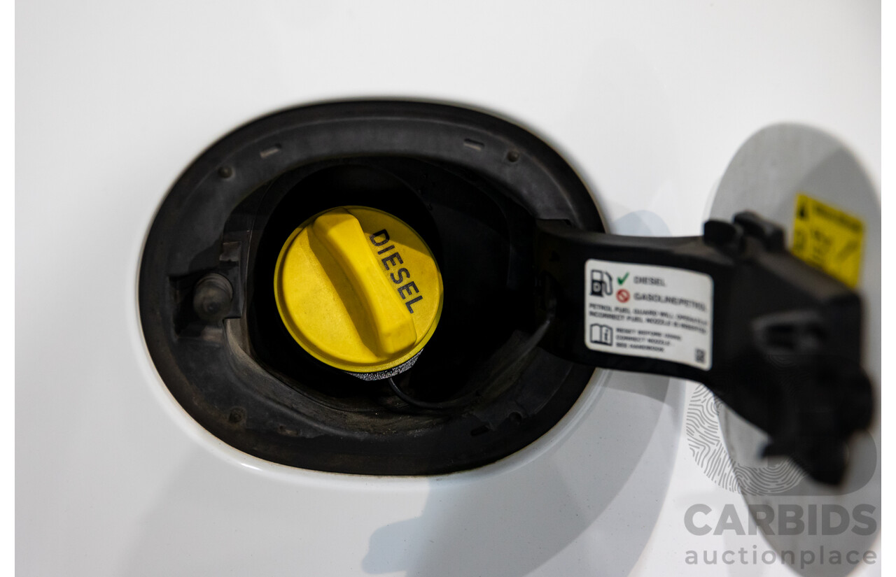 8/2014 Range Rover Range Rover Sport 3.0 SDV6 HSE LW 4d Wagon Fuji White Turbo Diesel V6 3.0L