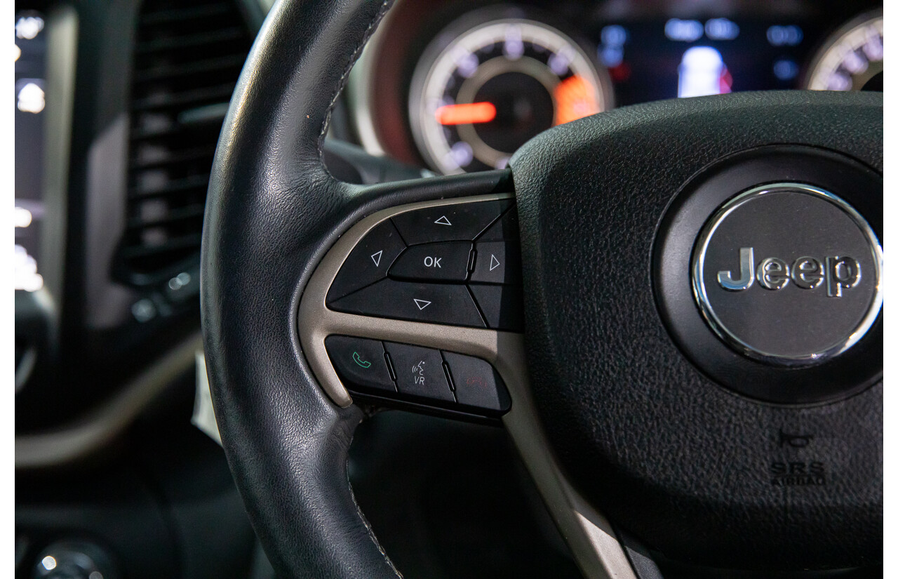 11/2014 Jeep Cherokee Limited (4x4) KL 4d Wagon Bright White Turbo Diesel 2.0L