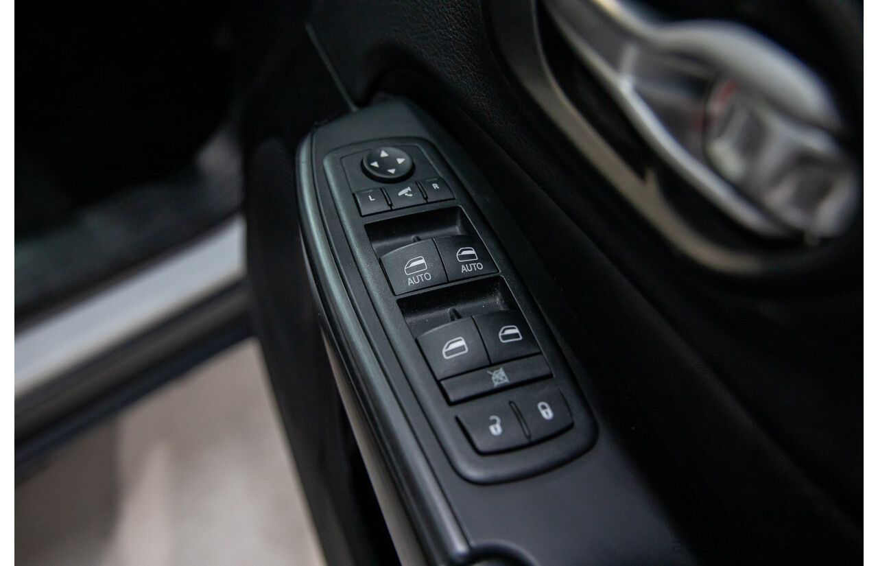 11/2014 Jeep Cherokee Limited (4x4) KL 4d Wagon Bright White Turbo Diesel 2.0L