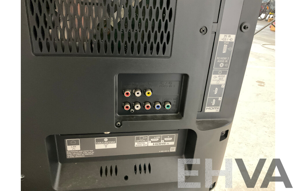 SONY (KDL-40HX750) Bravia 40-inch - Lot 1557838 | EHVA