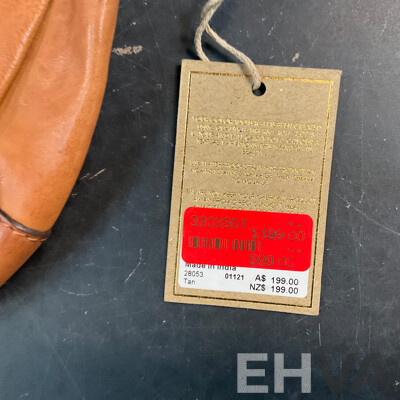 COLORADO, EVITY Tan Crossbody Bag & SKINKANDY Hinged Ring