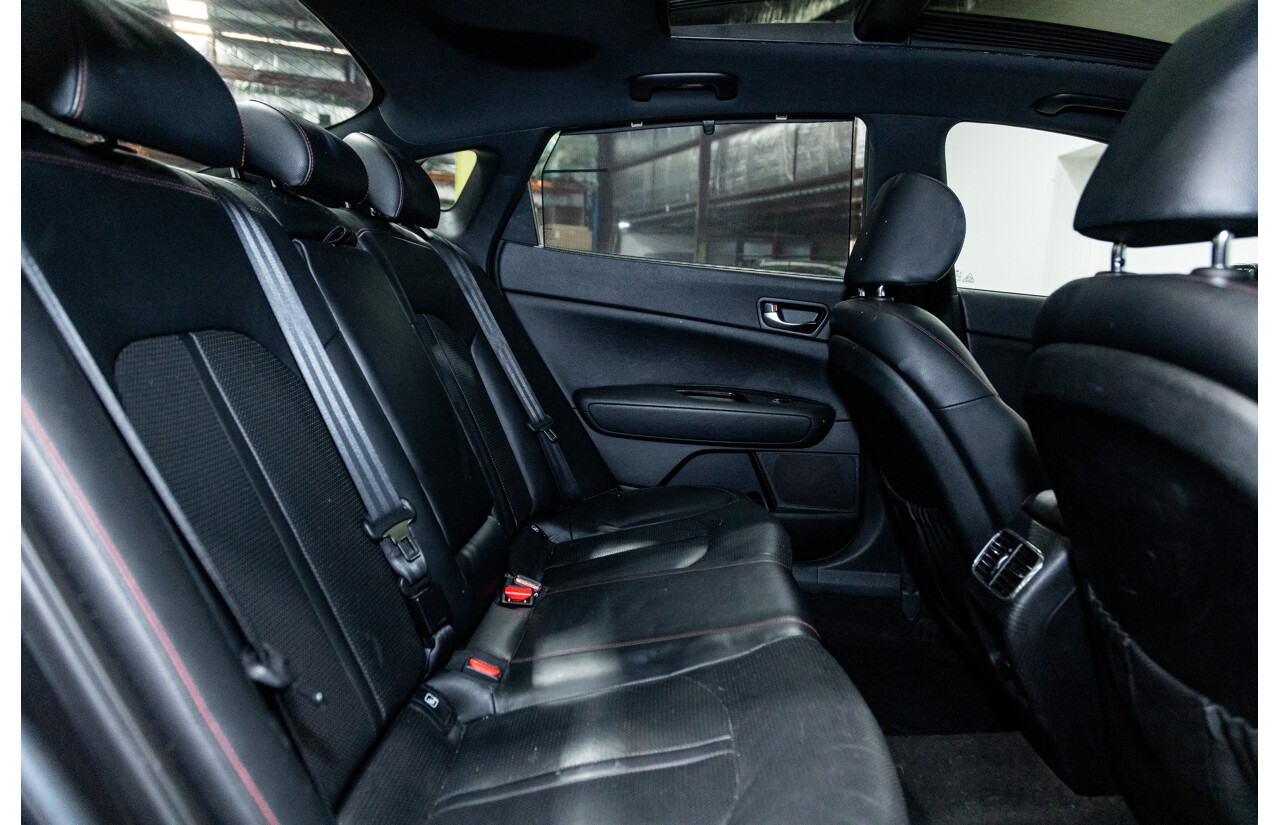 11/2015 Kia Optima GT JF MY16 4d Sedan Platinum Graphite Metallic Turbo 2.0L