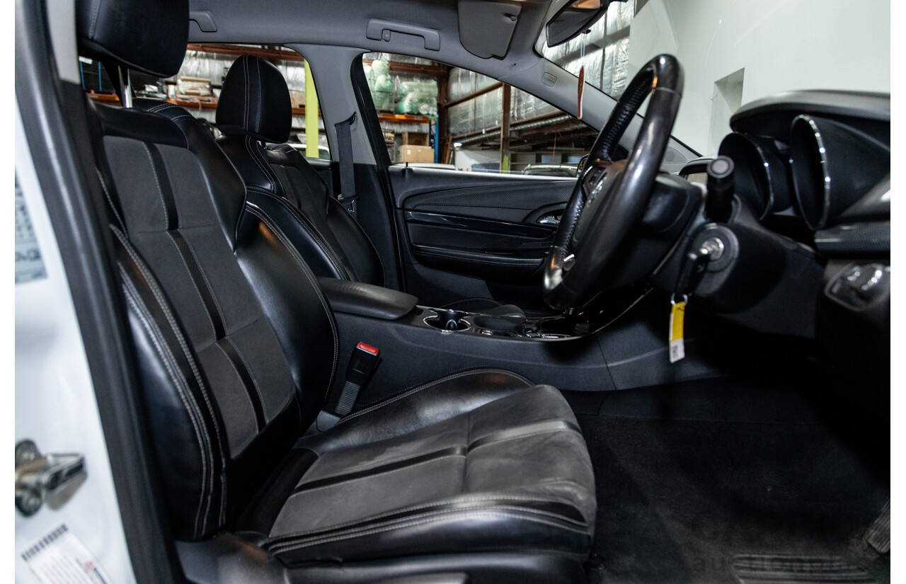 7/2014 Holden Commodore SV6 VF 4d Sportwagon White 3.6L