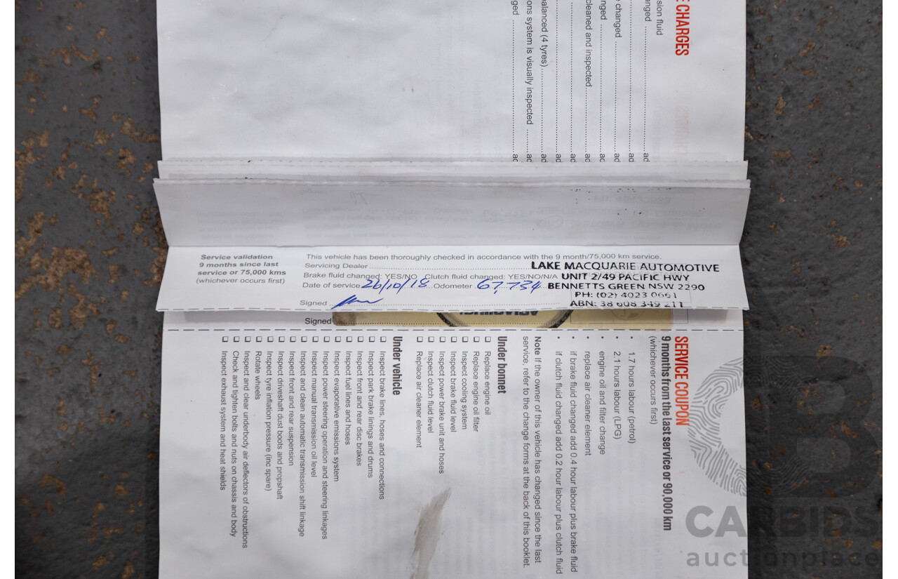 7/2014 Holden Commodore SV6 VF 4d Sportwagon White 3.6L