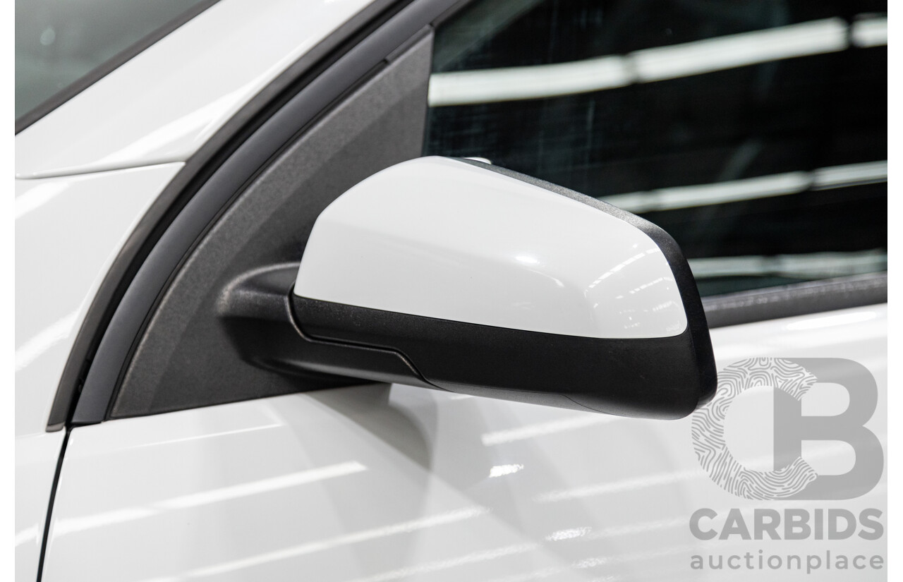 7/2014 Holden Commodore SV6 VF 4d Sportwagon White 3.6L