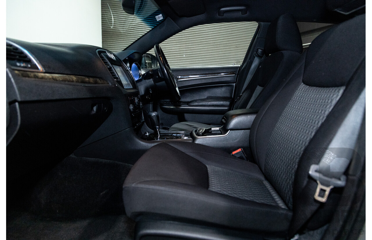 6/2012 Chrysler 300 C MY12 4d Sedan Tungsten Metallic Turbo Diesel V6 3.0L