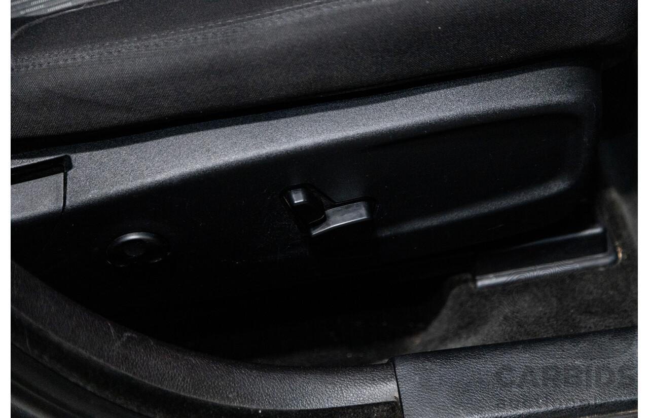 6/2012 Chrysler 300 C MY12 4d Sedan Tungsten Metallic Turbo Diesel V6 3.0L