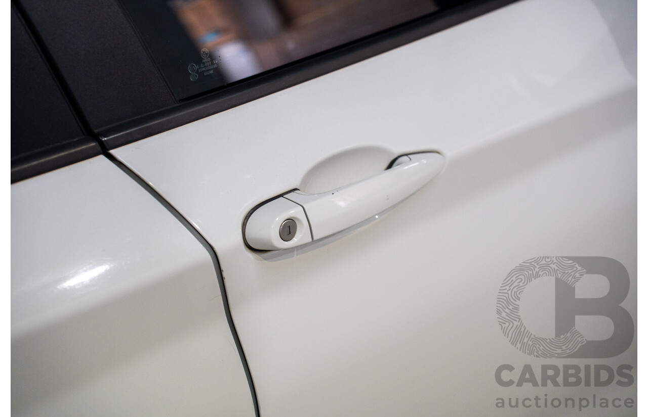 1/2013 BMW 116i F20 MY13 5d Hatchback Alpine White Turbo 1.6L