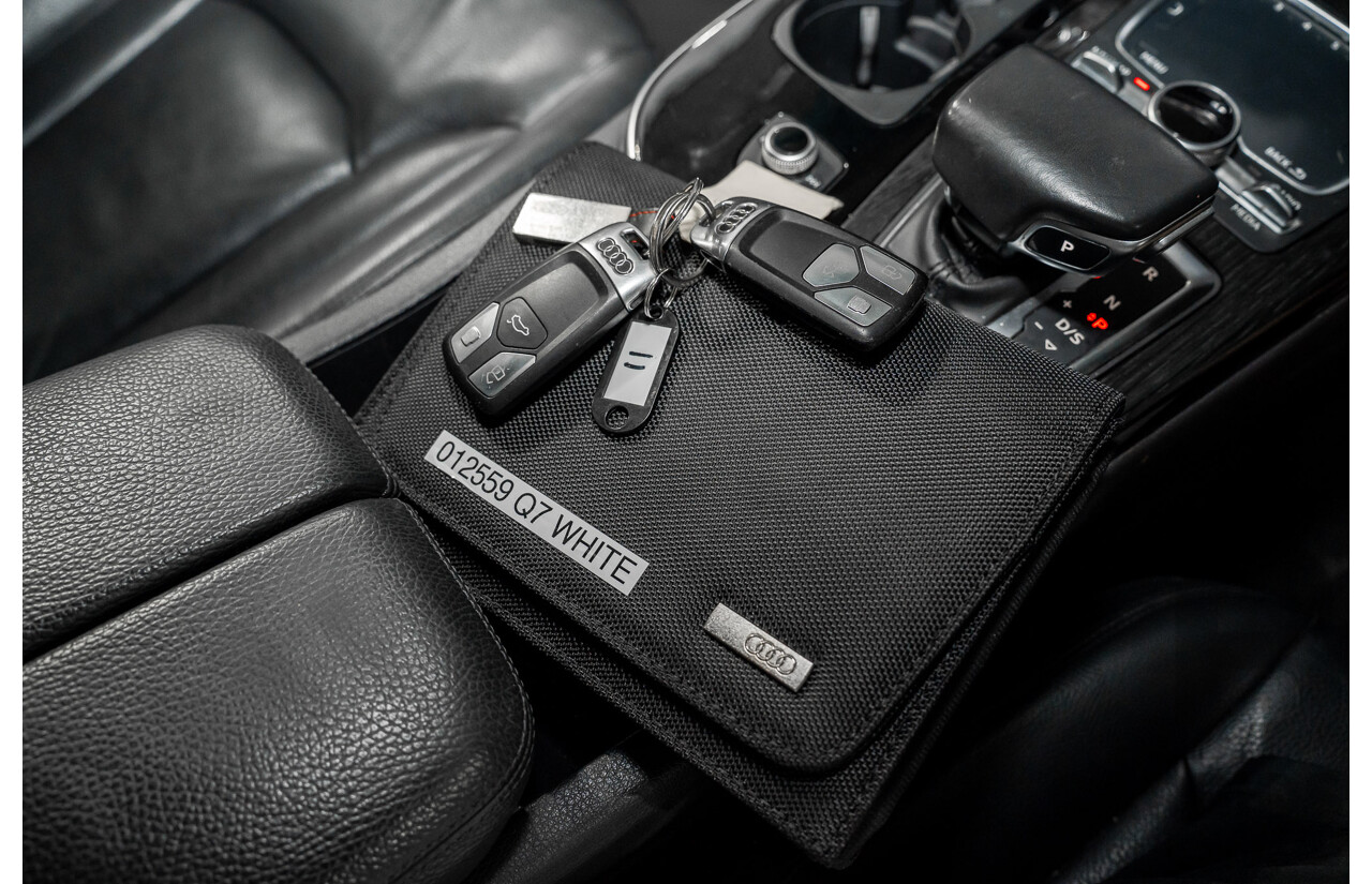 01/2018 Audi Q7 3.0 TDI Quattro (AWD) 4M MY18 4d Wagon Carrara White Turbo Diesel V6 3.0L - 7 Seater