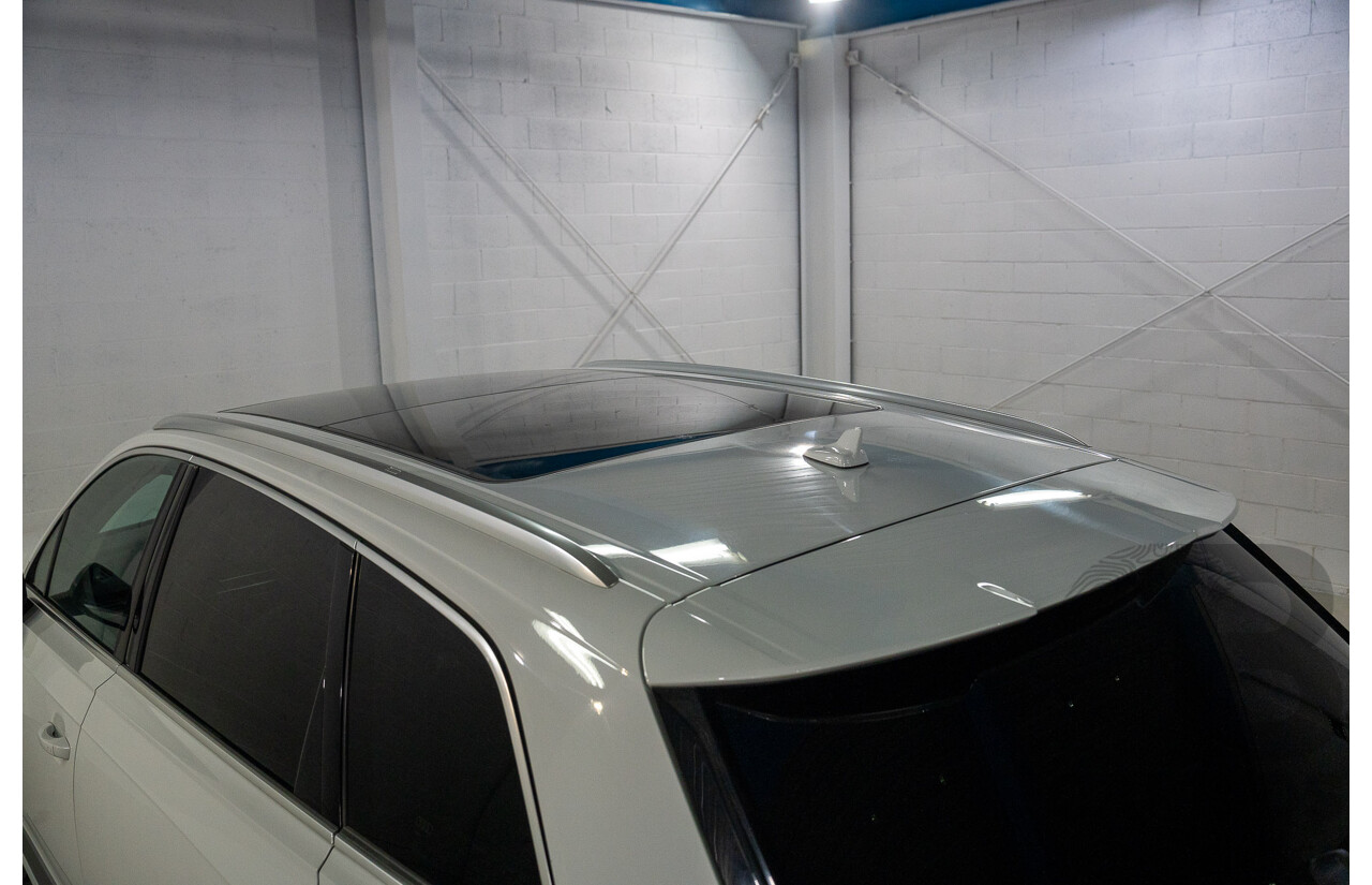 01/2018 Audi Q7 3.0 TDI Quattro (AWD) 4M MY18 4d Wagon Carrara White Turbo Diesel V6 3.0L - 7 Seater