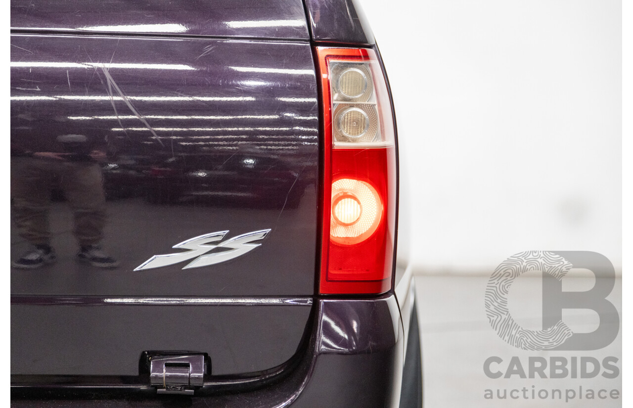 4/2004 Holden Crewman SS VYII Crew Cab Utility Cosmo Purple V8 5.7L